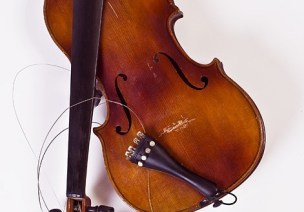 Broken-Violin-471x372-471x330